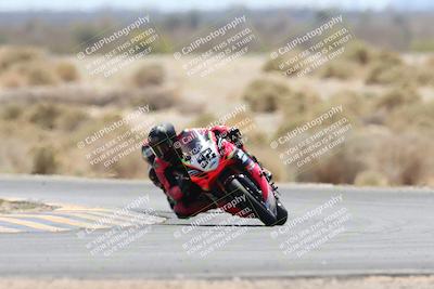 media/Apr-20-2025-CVMA (Sun) [[39090e8767]]/Race 7-Middleweight Shootout/